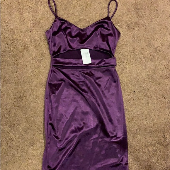 Silk Purple Bodycon dress - Picture 3 of 3
